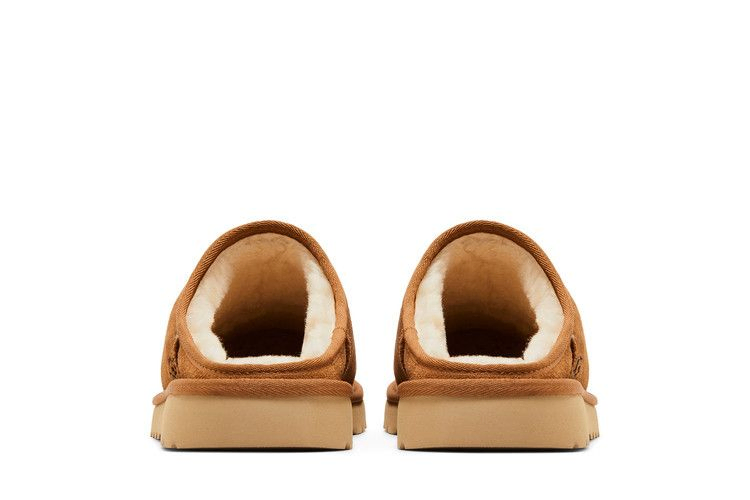 UGG Classic Slip-On Slipper 'Chestnut'