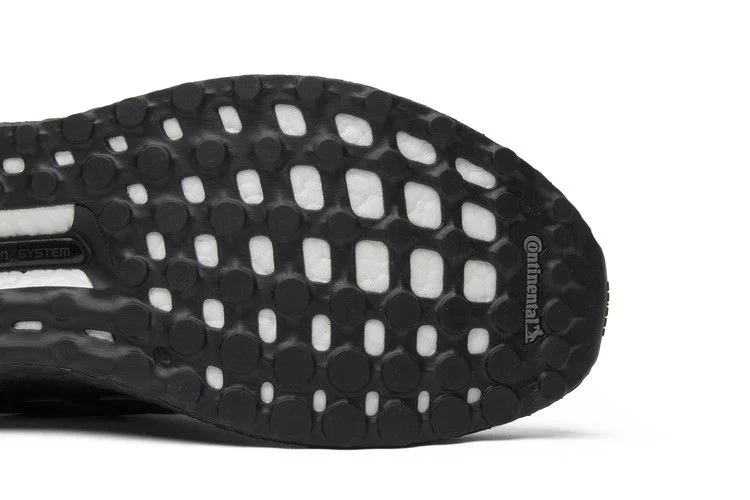 Кроссовки adidas UltraBoost 3.0 Limited 'Triple Black 2.0'