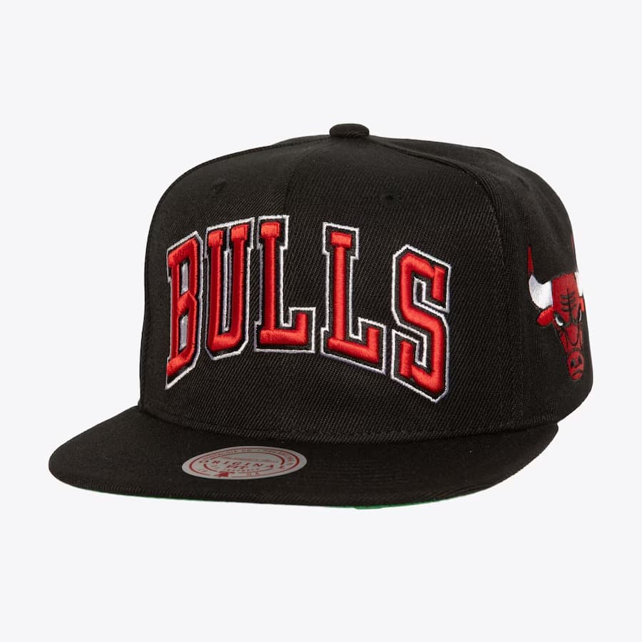 Mitchell-Ness-Black-Chicago-Bulls-Triple-Play-Snapback-Hat