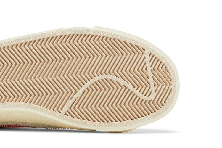 Krossovki-Nike-Blazer-Mid-77-Premium-GS-Test-of-Time-4