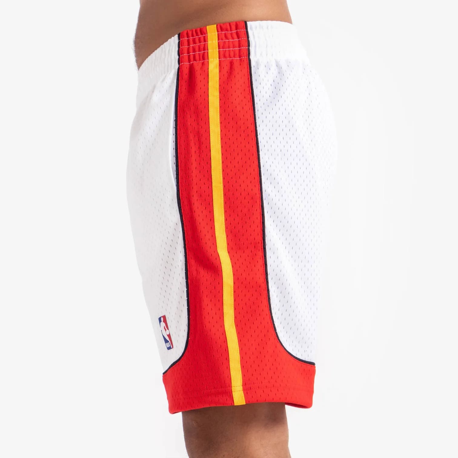 Спортивные шорты Mitchell & Ness Miami Heat 2005-06 Hardwood Classics Throwback Swingman NBA Shorts