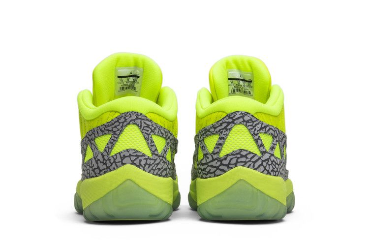 air-jordan-11-retro-low-ie-volt-919712-700_05