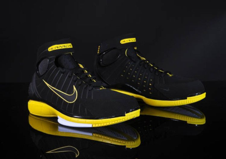 air-zoom-huarache-2k4-511425-007_01