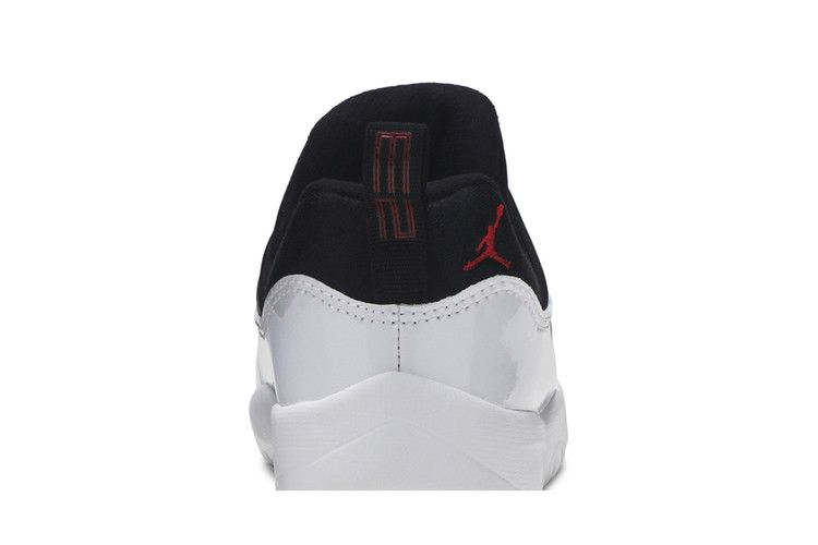jordan-11-retro-little-flex-td-black-bq7102-010_06
