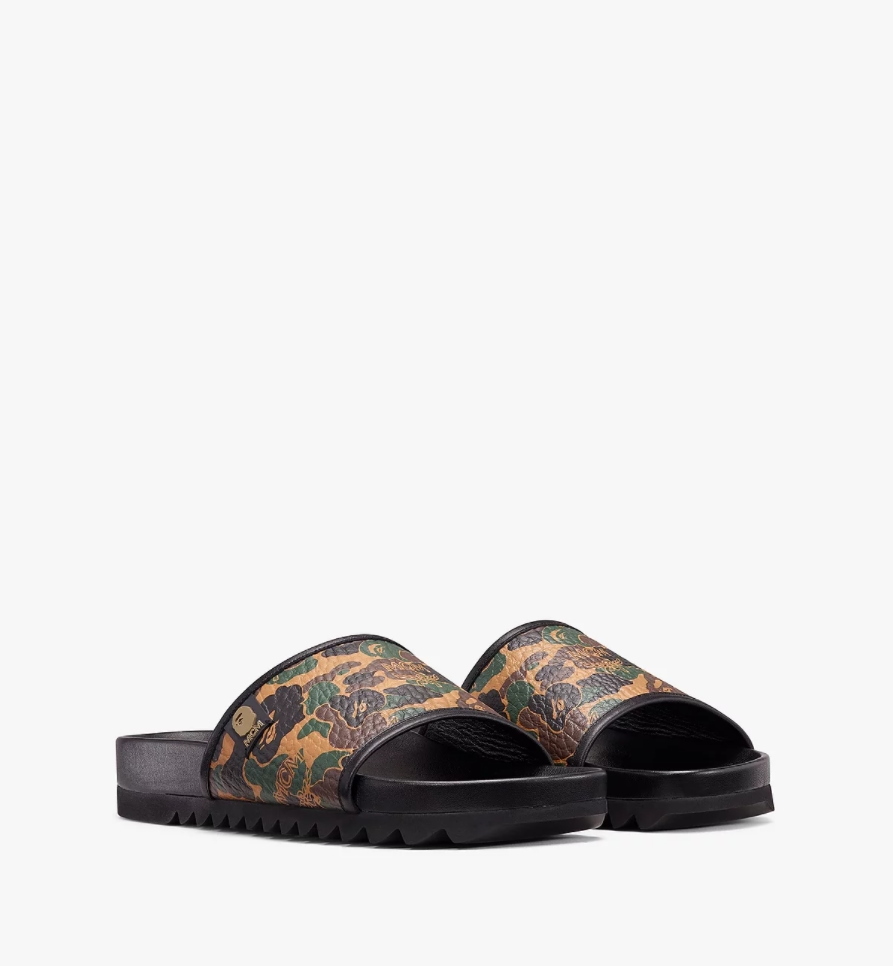 Сланцы A Bathing Ape x MCM Visetos Slide Camo