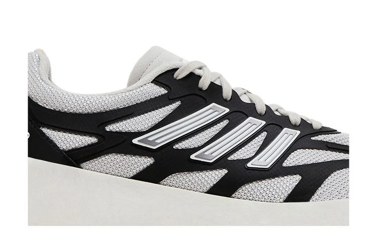Krossovki-adidas-Adizero-Aruku-Black-White-Grey-1