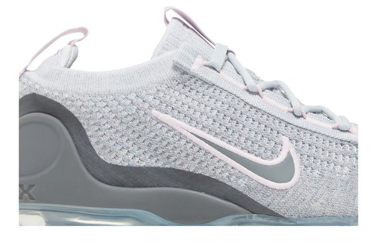 air-vapormax-2021-flyknit-gs-pure-platinum-pink-foam-db1550-004_01