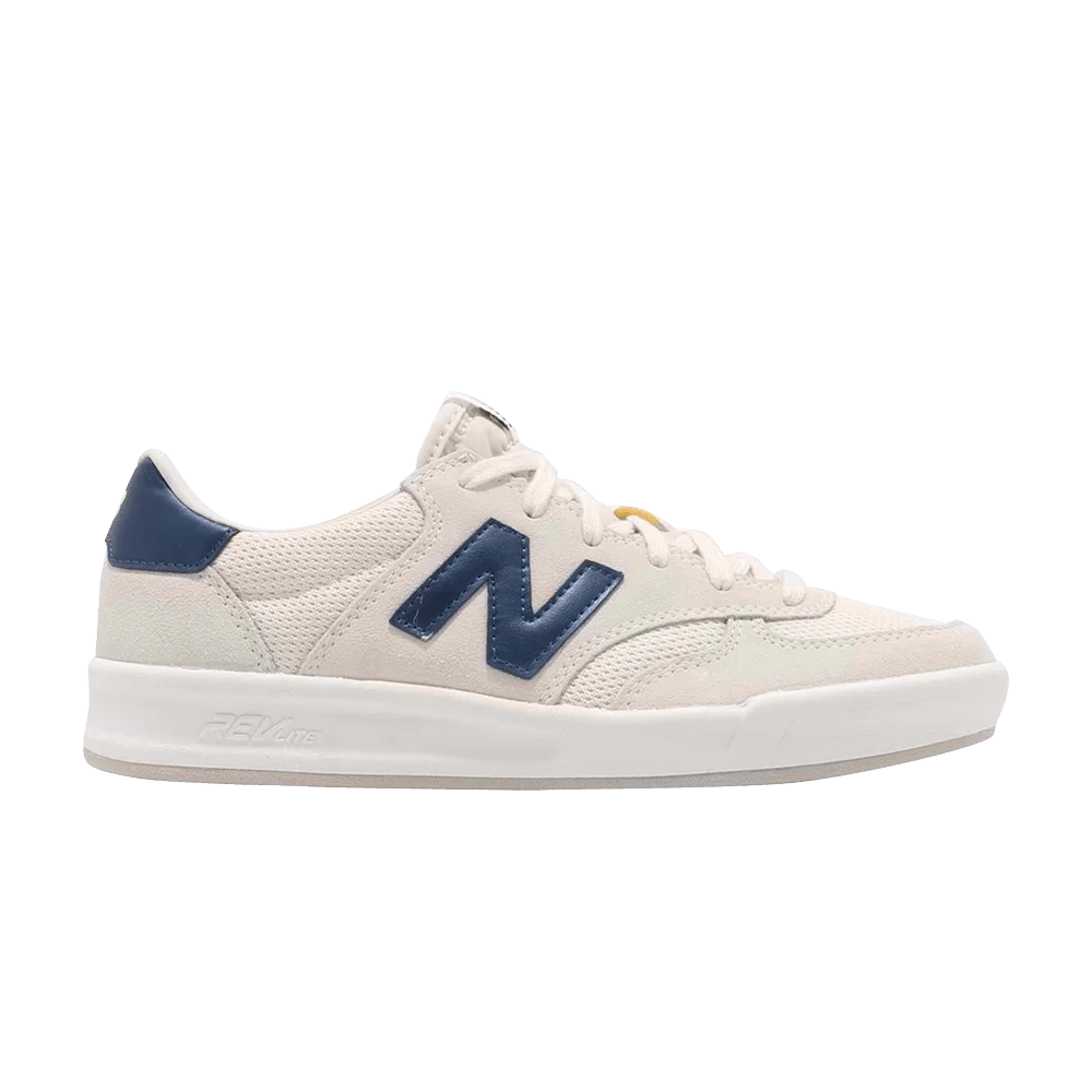 Krossovki-New-Balance-300-Beige-Navy