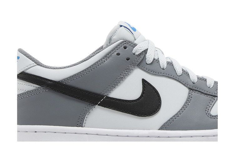 dunk-low-gs-cool-grey-photo-blue-fb9109-001_01