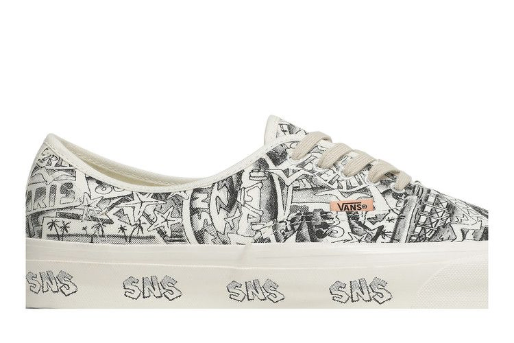 sneakersnstuff-x-vault-og-authentic-lx-venice-vn0a4bv9676_01