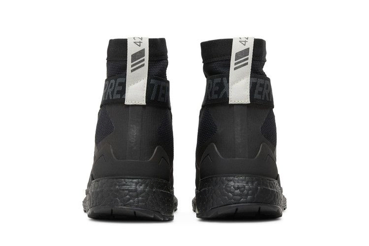 Кроссовки Adidas Wmns Terrex Free Hiker Cold.Rdy 'Core Black'
