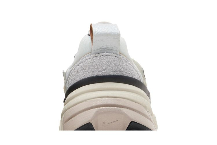 Кроссовки Nike Wmns V2K Run 'Pure Platinum Chrome'