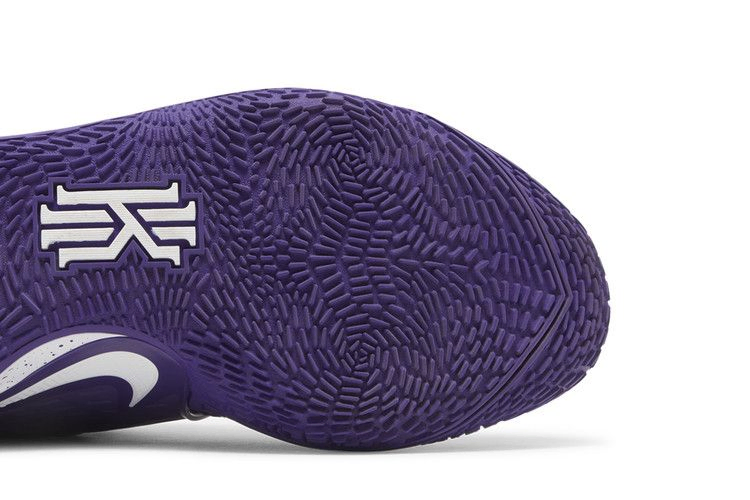Кроссовки Nike Kyrie Low 2 TB 'Court Purple'