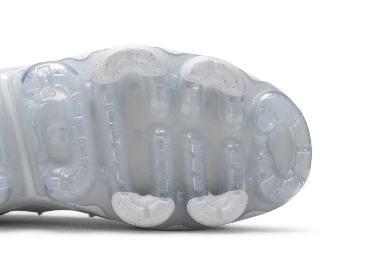 Кроссовки Nike Air VaporMax Plus 'Pure Platinum'