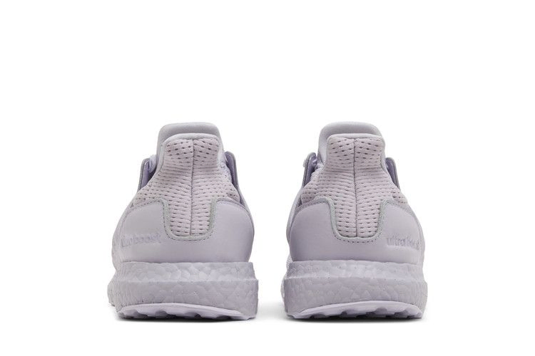 wmns-ultraboost-1-0-silver-dawn-gy9904_05