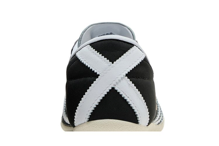 Кроссовки Adidas Wmns Tokyo 'Black White'