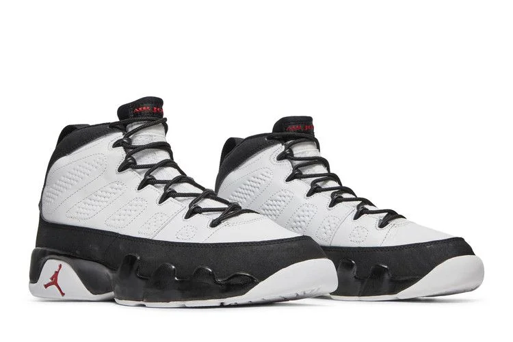 Krossovki-Air-Jordan-9-Retro-White-Black-Red-2002-7