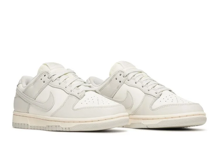 Krossovki-Nike-Wmns-Dunk-Low-Light-Bone-7