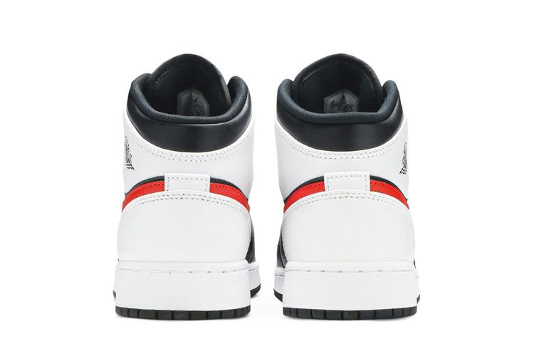 Кроссовки Air Jordan 1 Mid GS 'Chile Red'