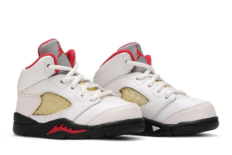 Krossovki-Air-Jordan-5-TD-White-Fire-Red-2013-7