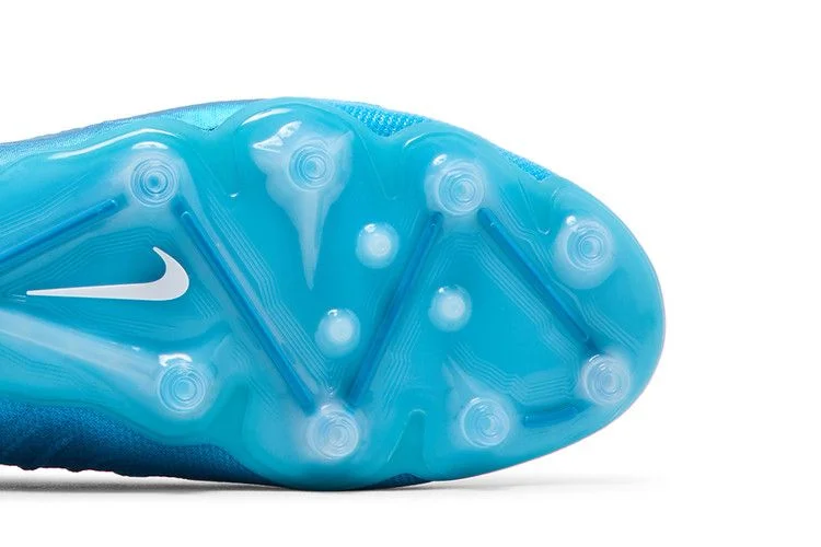 Krossovki-Nike-Phantom-GX-2-Elite-AG-Pro-Mad-Ambition-Pack-4