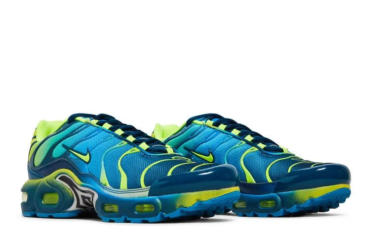 Krossovki-Nike-Air-Max-Plus-GS-Blue-Force-7
