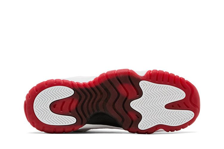 air-jordan-11-retro-low-gs-528896-101_03