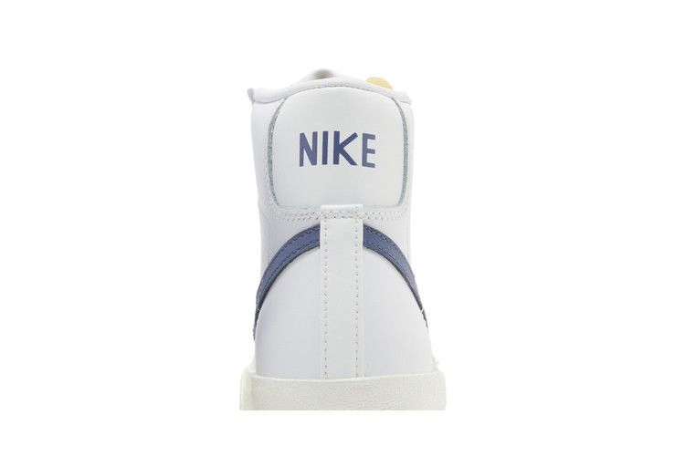Кроссовки Nike Wmns Blazer Mid '77 'White Diffused Blue'