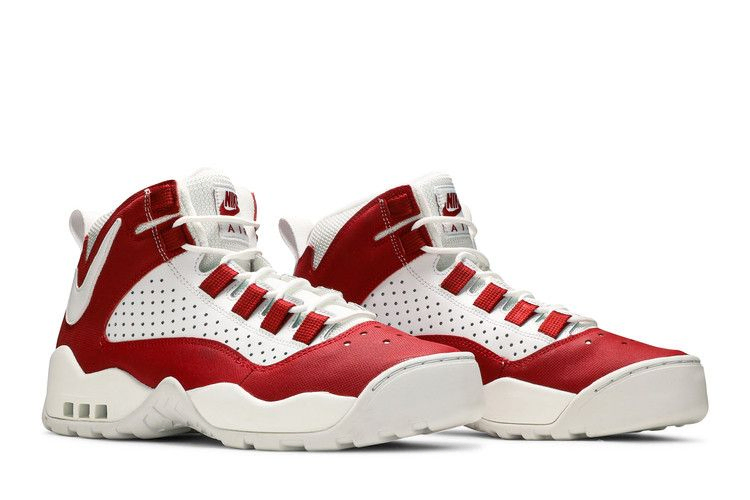 air-darwin-varsity-red-aj9710-600_07