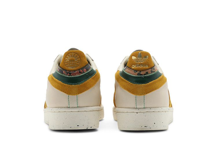 Кроссовки Yara Shahidi x adidas Superstar 'Cream Legacy Gold'