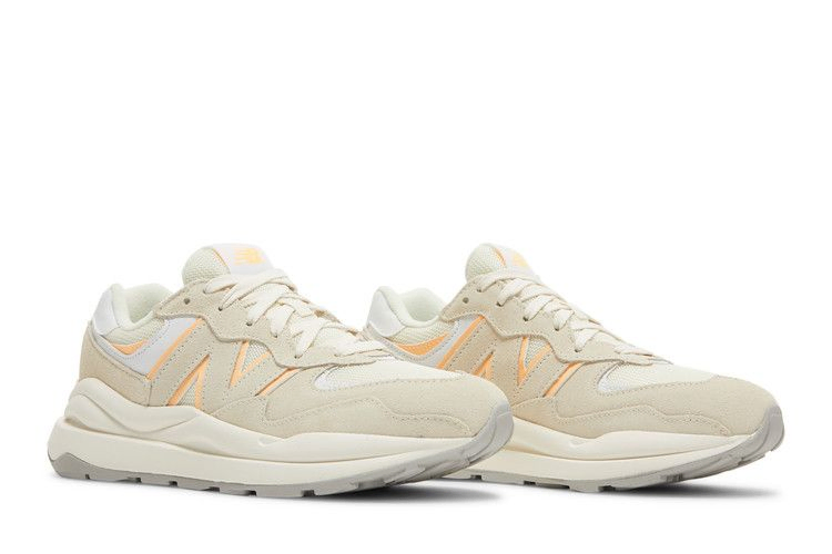 wmns-57-40-angora-light-mango-w5740hn1_07