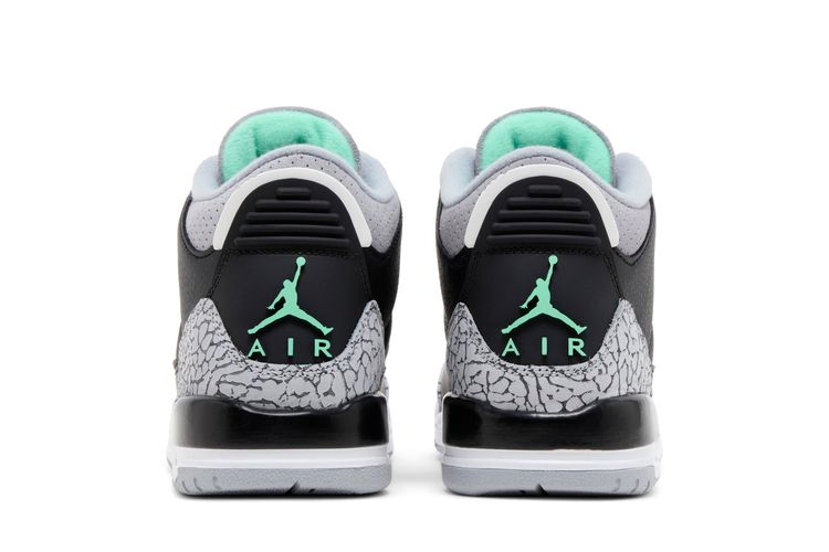 Кроссовки Air Jordan 3 Retro GS 'Green Glow'