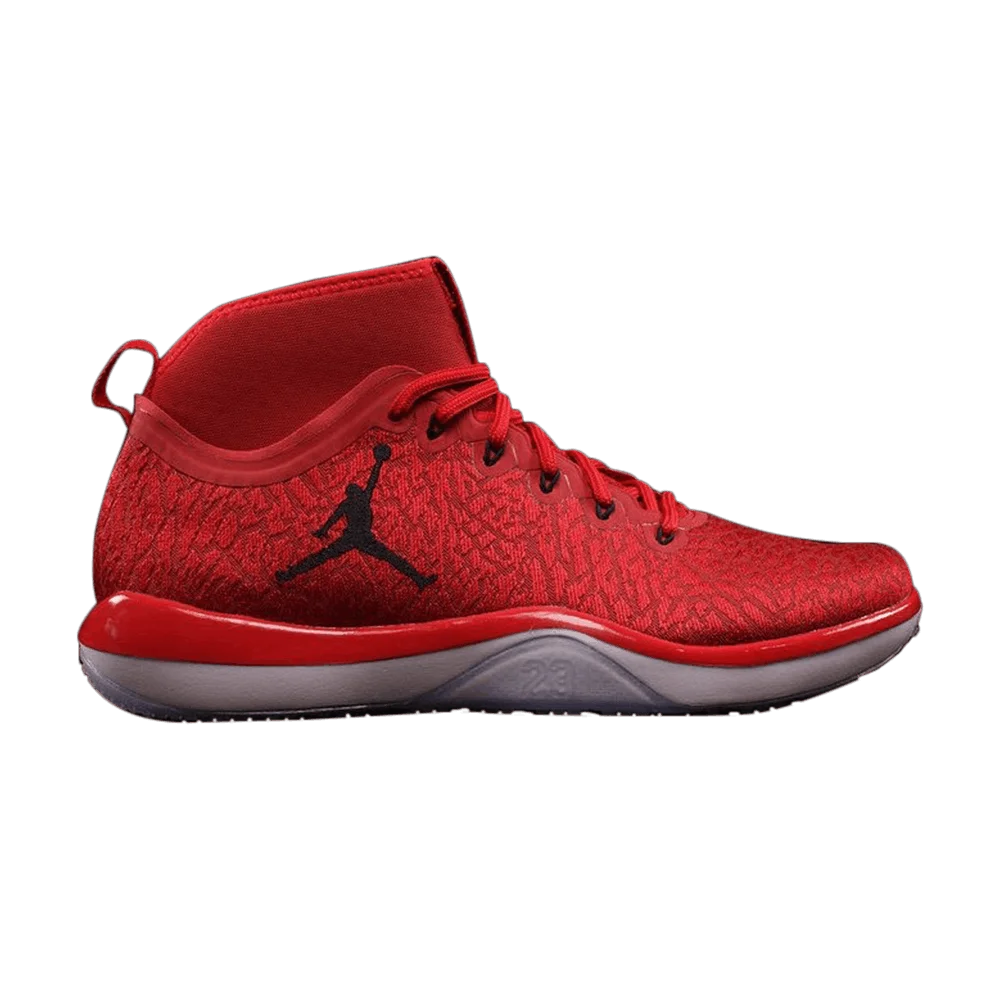 Krossovki-Air-Jordan-Trainer-1-1