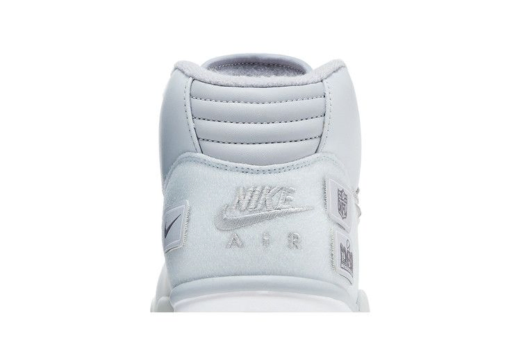 Кроссовки Nike Air Trainer 1 'Super Bowl LVIII - Pure Platinum'