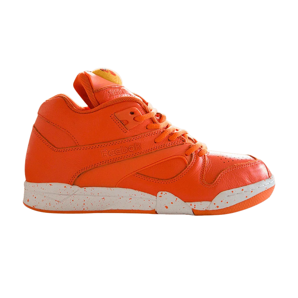 Krossovki-Reebok-Court-Victory-Pump-Orange-Gold