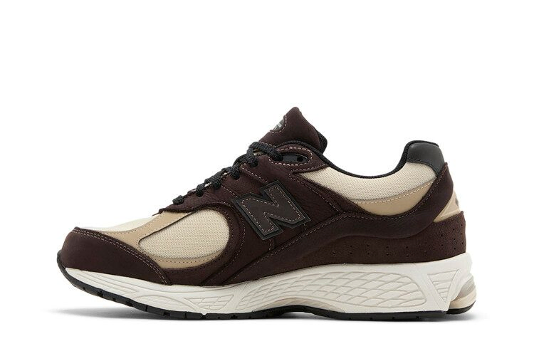 Кроссовки New Balance 2002R GORE-TEX 'Black Coffee'