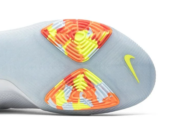 Krossovki-Nike-Kyrie-3-Time-to-Shine-4
