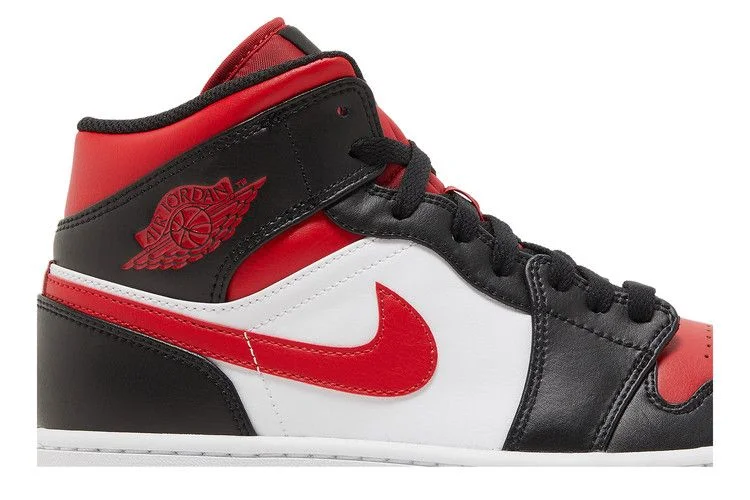 Кроссовки Air Jordan 1 Mid 'Bred Toe'