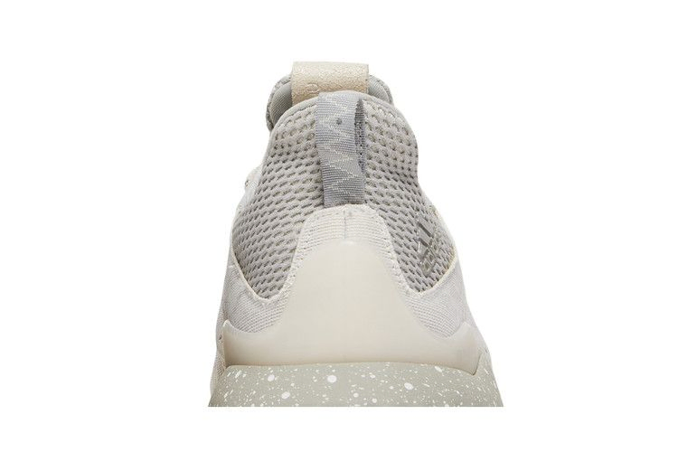 Кроссовки Reigning Champ x adidas Alphabounce 'Chalk Grey'