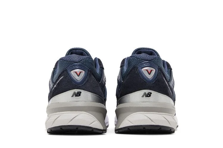 Krossovki-New-Balance-Wmns-990v5-Made-in-USA-Navy-Silver-5
