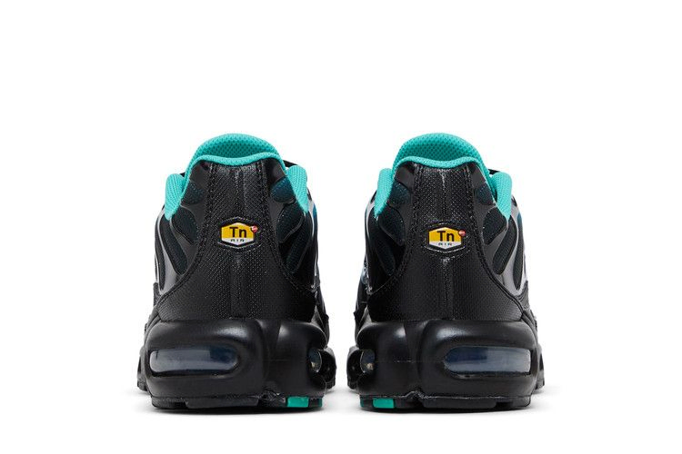 Кроссовки Nike Air Max Plus 'Light Retro'