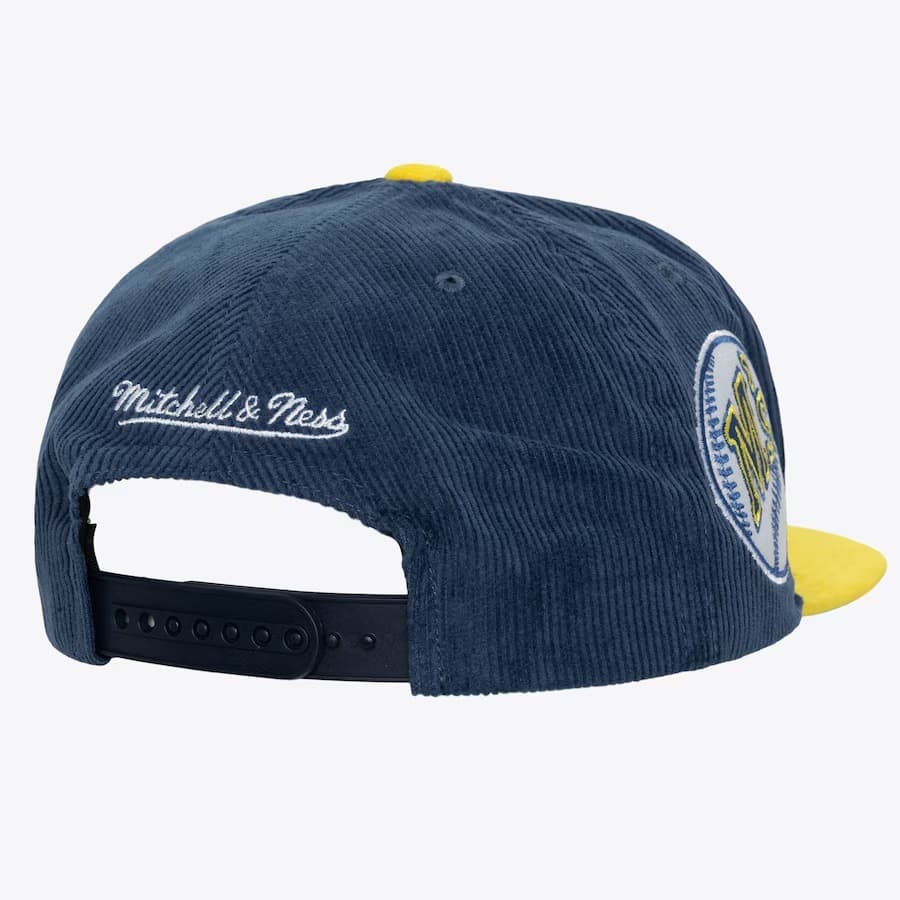 Бейсболка Mitchell & Ness Navy Gold Seattle Mariners Cooperstown Collection Sueduroy Snapback Hat