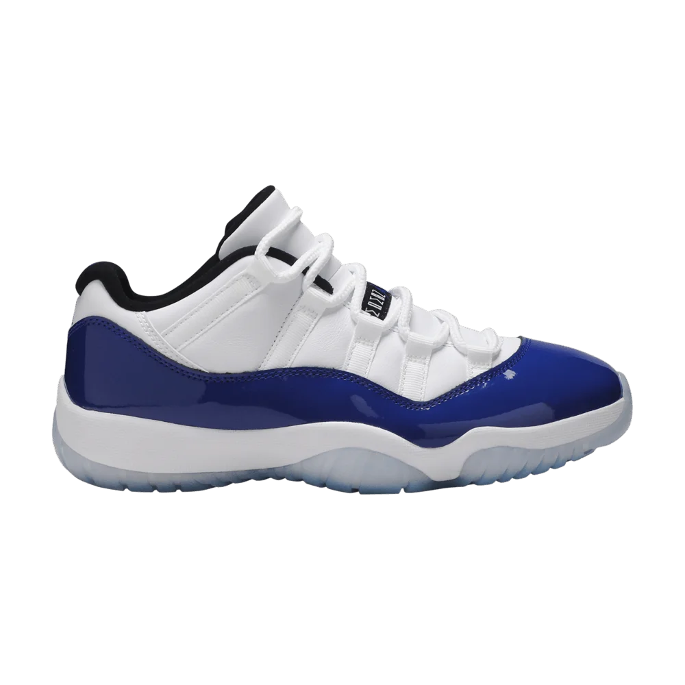 Krossovki-Wmns-Air-Jordan-11-Retro-Low-Concord-Sketch
