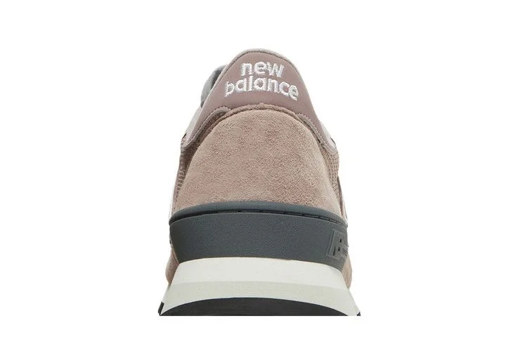 Кроссовки Kith x New Balance 990v1 Made In USA 'Dusty Rose'