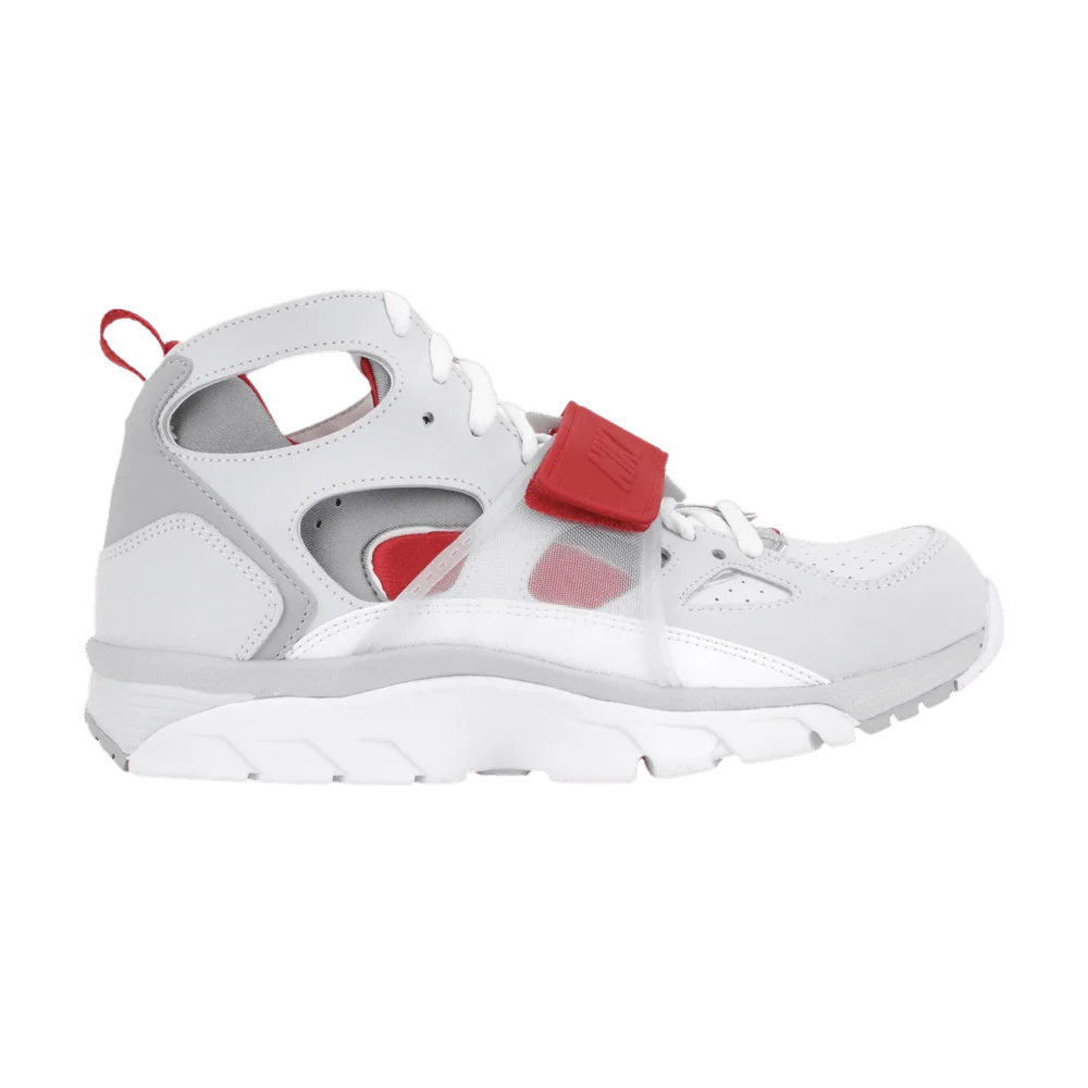 Krossovki-Nike-Air-Trainer-Huarache-Pure-Platinum-Red