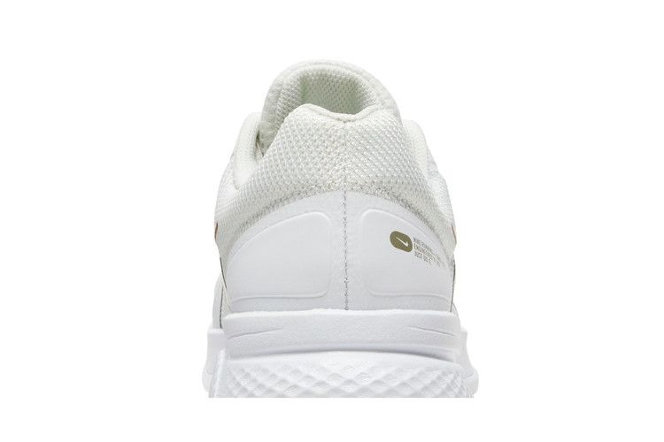 wmns-run-swift-2-platinum-metallic-gold-cu3528-010_06