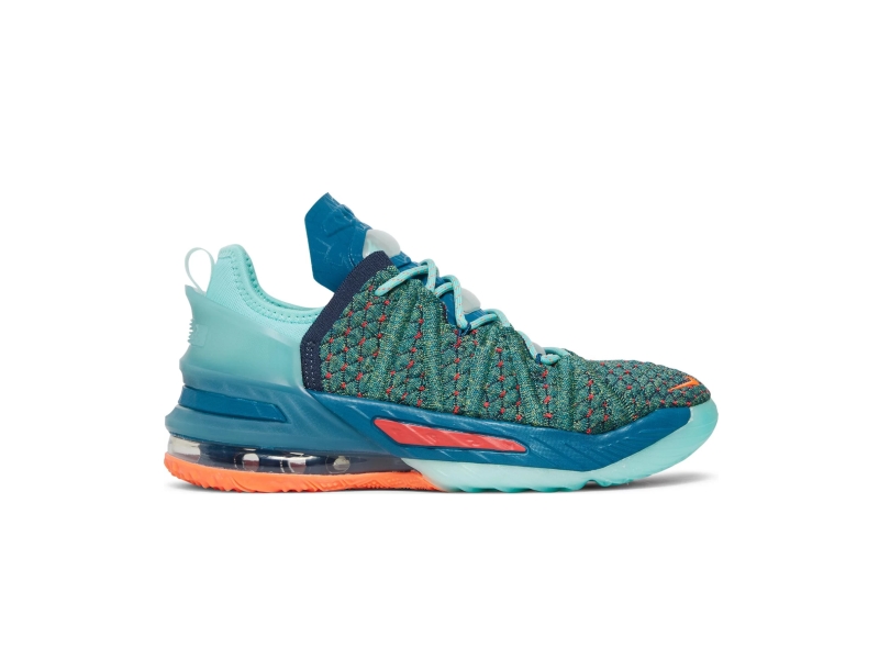 Кроссовки LeBron James Family Foundation x Nike LeBron 18 GS We Are Family