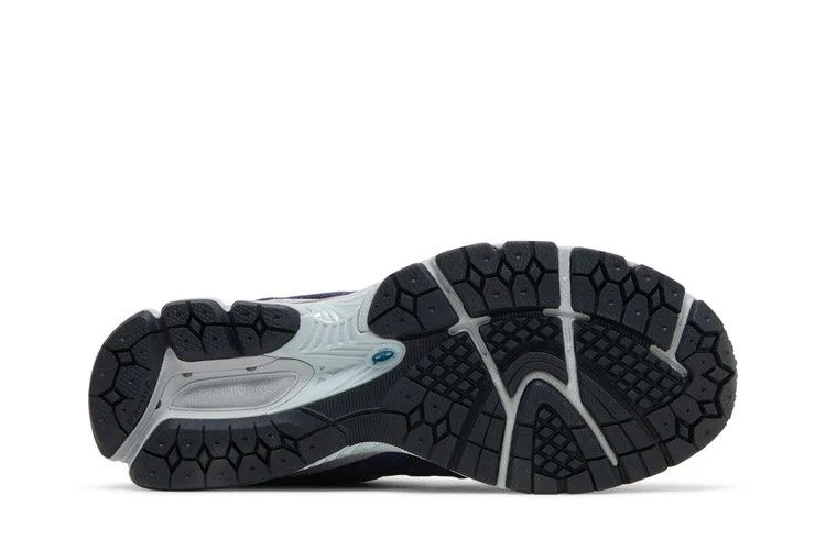 Кроссовки New Balance 2002R 'Night Tide'