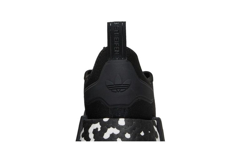 Кроссовки adidas NMD_R1 'Color Splash - Core Black'