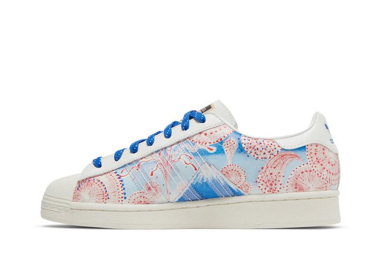 Кроссовки Atmos x Three Tides Tattoo x adidas Superstar 'Mt. Fuji'
